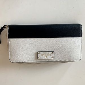 NWT Kate Spade Grove Street Carley Wallet